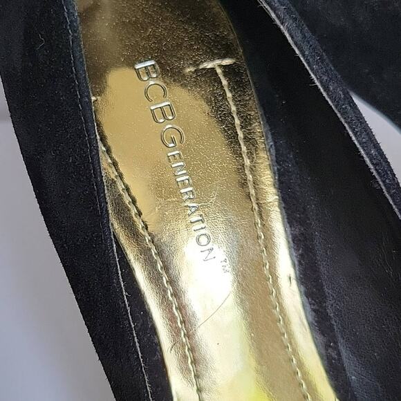 BCBGENERATION Platform Heels Women's 9M Black Suede Gold Trim Glamour Hollywood - Picture 2 of 7
